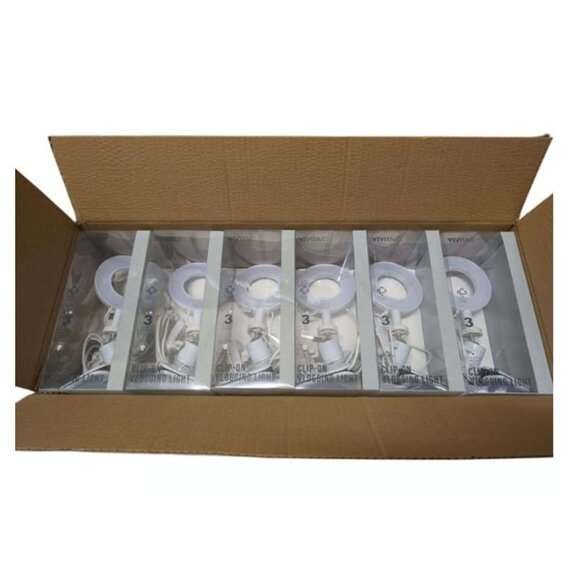 Vivitar Clip-On Vlogging Selfie Ring Light and Clip-on LED (12 items total) - Picture 6 of 14